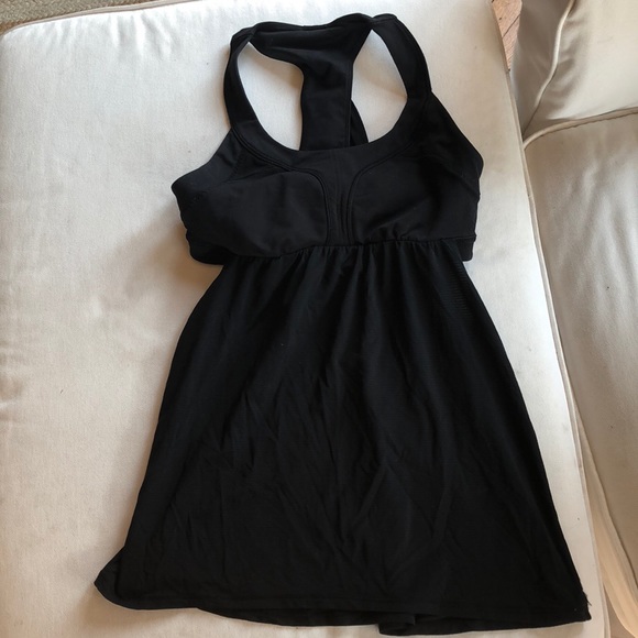 lululemon athletica Tops - EUC! Lululemon workout top! Size small
